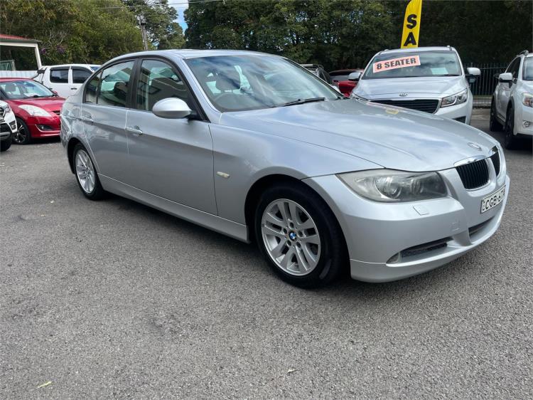 2007 BMW 3 Series Sedan 320i E90