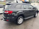2015 Ford Everest Wagon Ambiente UA