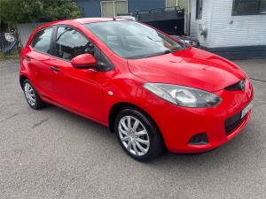 2009 Mazda 2 Hatchback Neo DE10Y1