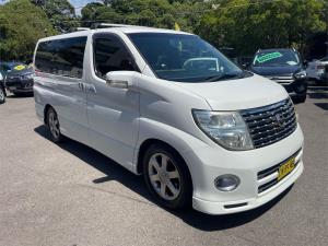 2005 Nissan Elgrand Wagon