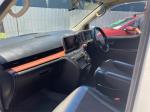 2005 Nissan Elgrand Wagon