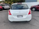 2015 Suzuki Swift Hatchback GL FZ MY15