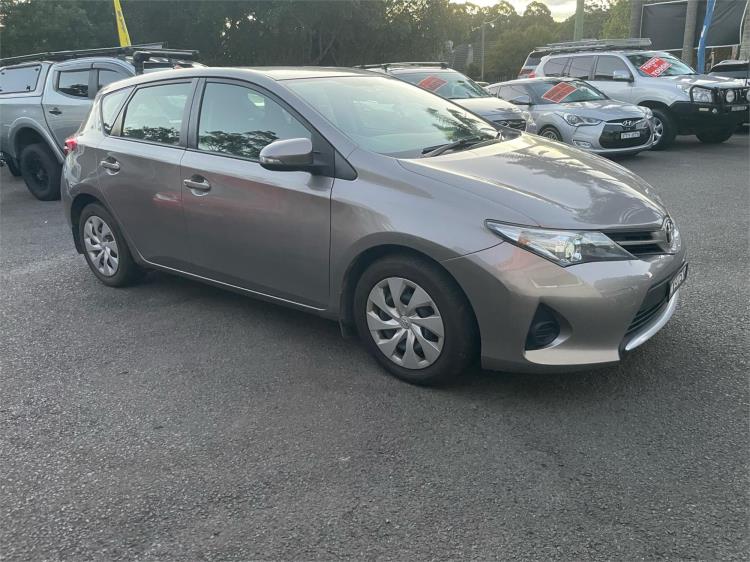 2013 Toyota Corolla Hatchback Ascent ZRE182R